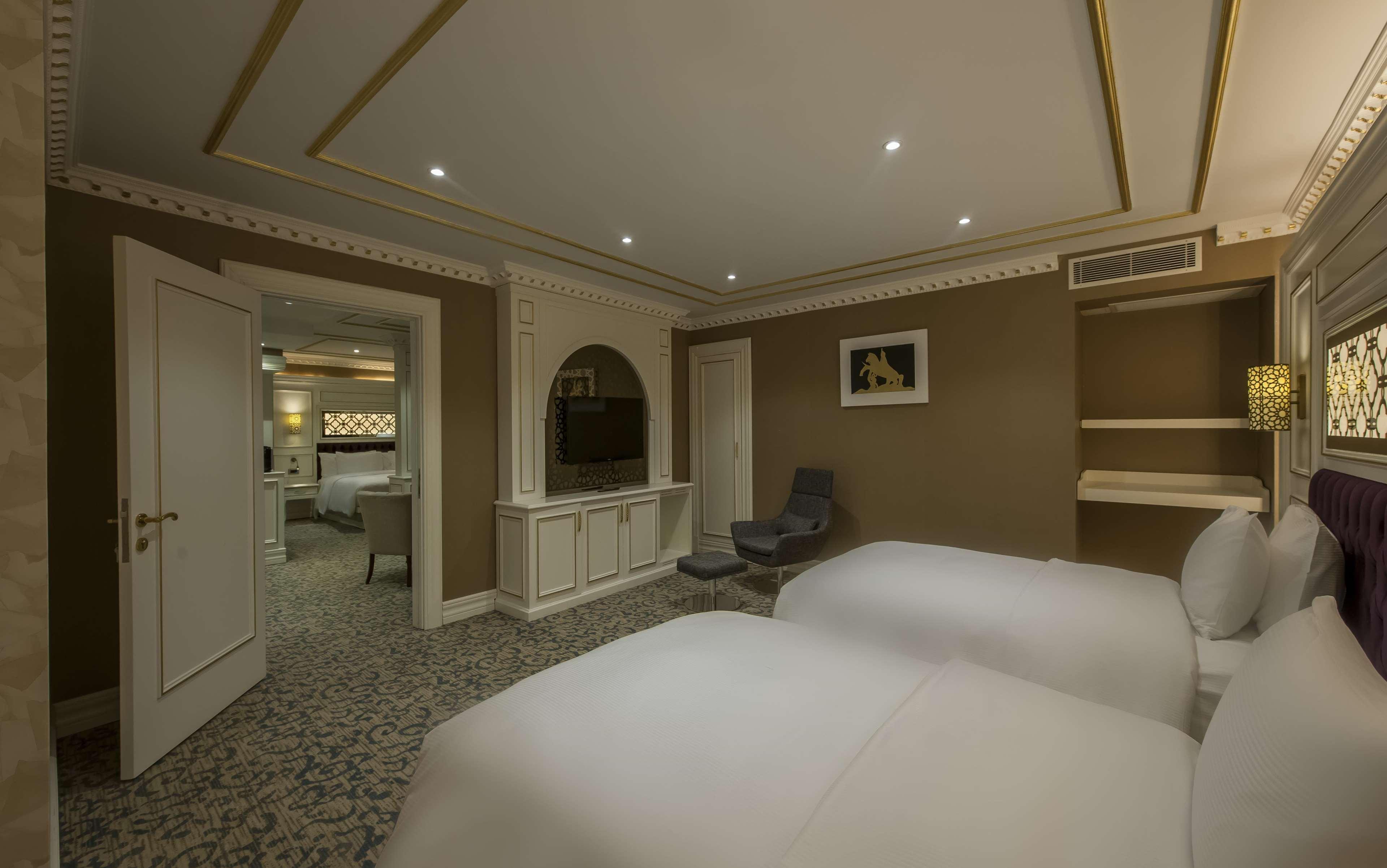 Doubletree By Hilton Elazig Hotel Exterior foto