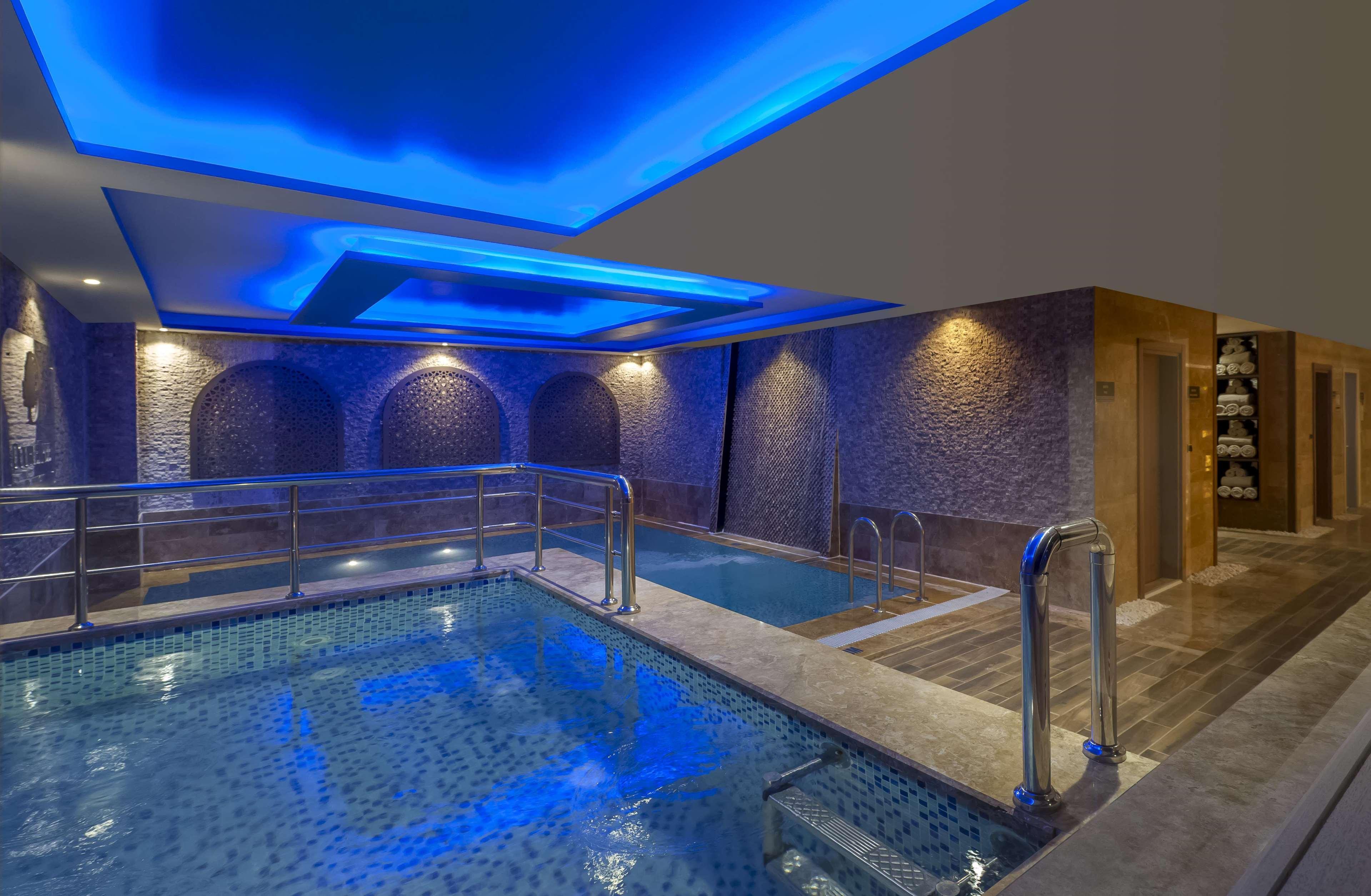 Doubletree By Hilton Elazig Hotel Exterior foto